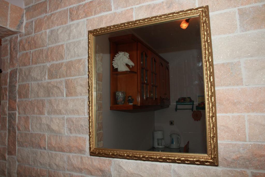 Aristotelis-Nikos Paramonas Studios Habitación foto